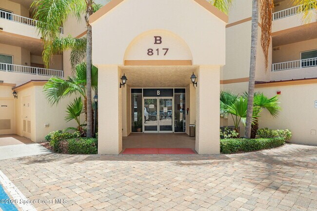 Building Photo - 817 Mystic Dr