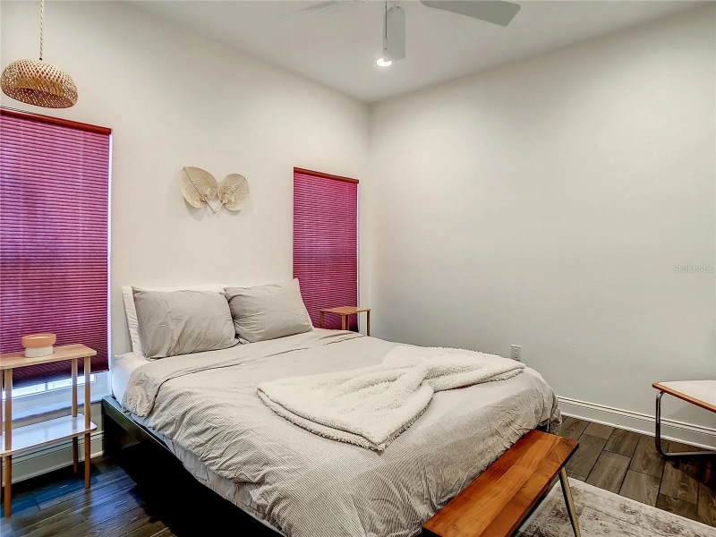 Building Photo - 902 8th Ave NW