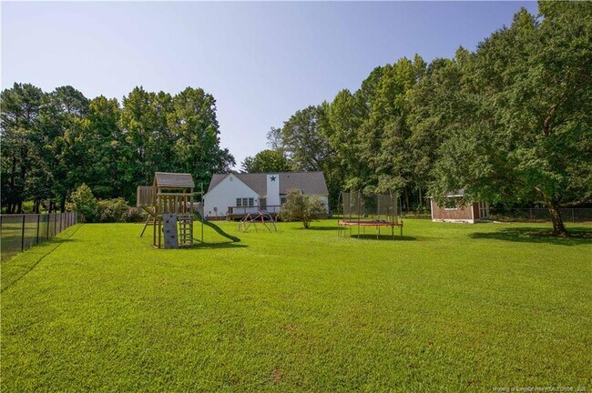 Building Photo - 184 Olde Farm Rd