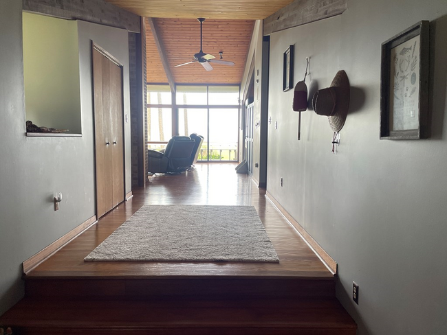 Building Photo - 4680 Peaceful Shores Dr