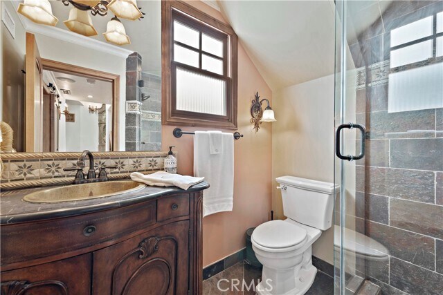 Building Photo - 2038 Miramar Dr