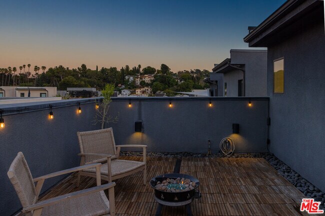 Building Photo - 1557 Verbena Wy
