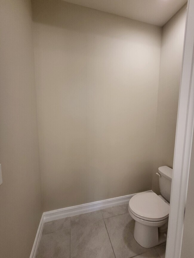 Building Photo - 3276 Baravaldo Cir