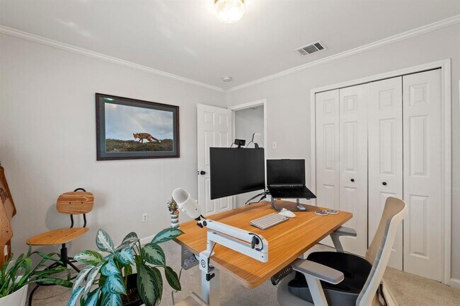 Building Photo - 3600 Malone Dr