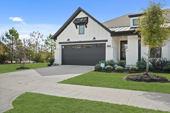 Building Photo - 15303 Leal Rancho Ct