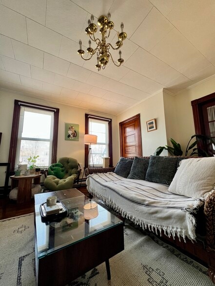 Livingroom - 94 Graham St