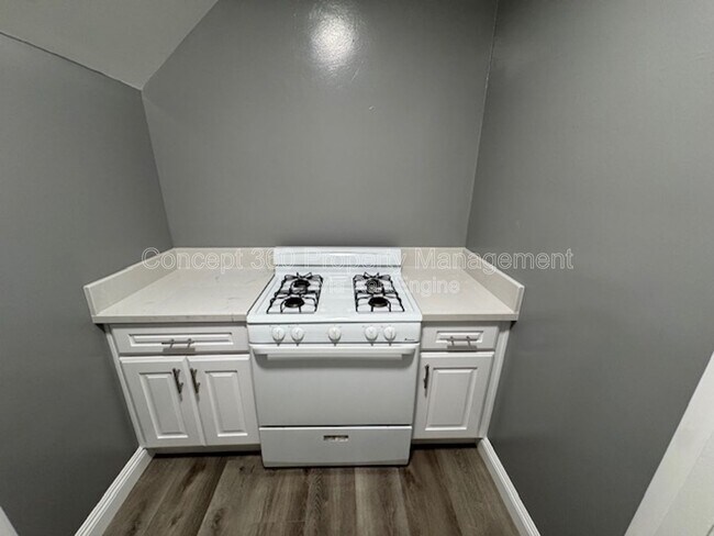 Building Photo - 714 Lime Ave