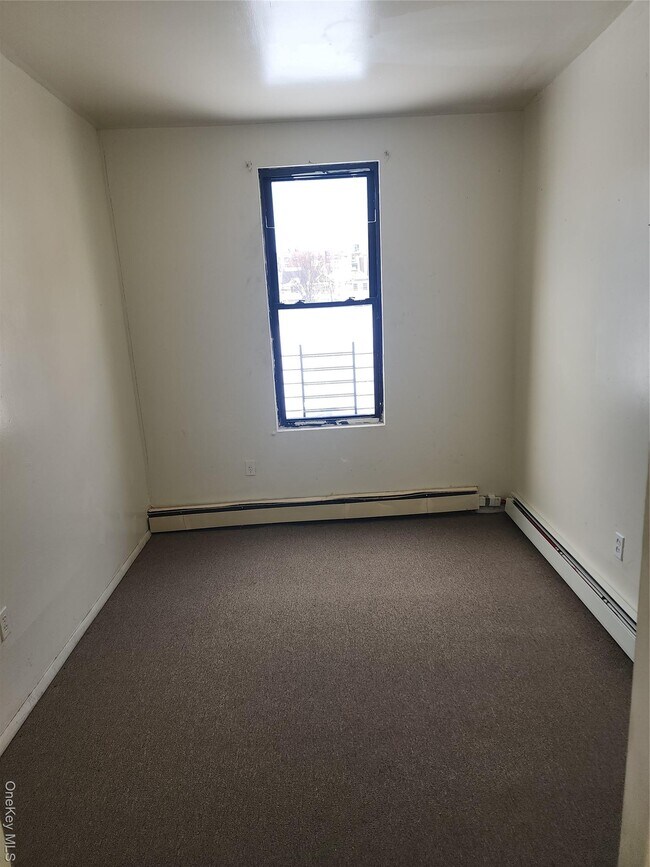 Building Photo - 173-17 Jamaica Ave