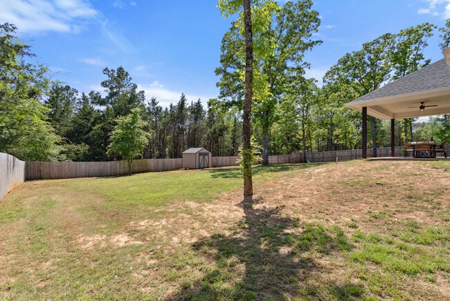 Building Photo - 19379 Cedarpark Pl