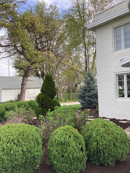 Building Photo - 6204 W Kimberly Rd