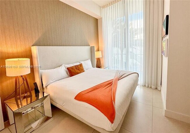 Building Photo - 4111 S Ocean Dr