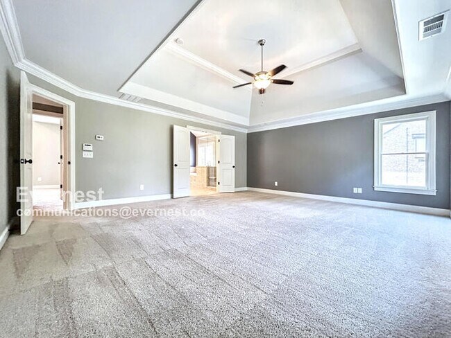 Building Photo - 1070 Windfaire Pl