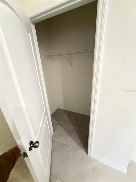 Building Photo - 804 Horsetail Dr