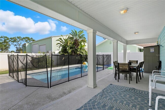 Building Photo - 27 Mala Compra Rd