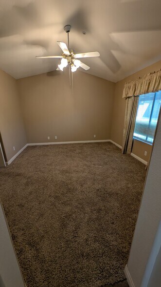Master Bedroom - 5621 Grand Prix Ct