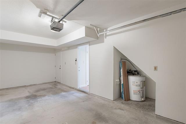Building Photo - 3420 Briaroaks Dr