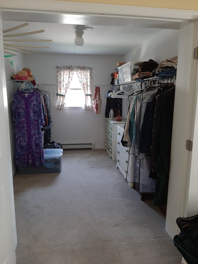 Building Photo - 145 Eden Way