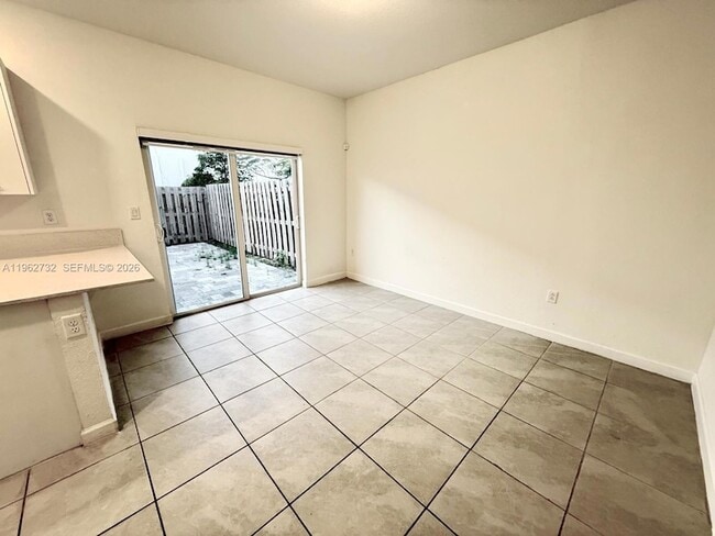 Building Photo - 12612 NW 23rd Pl
