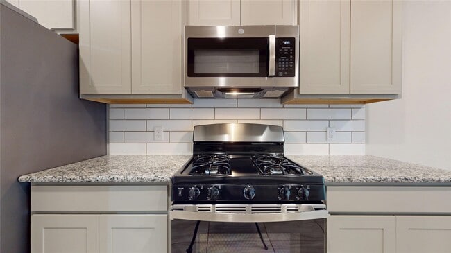 Building Photo - 519 Dr. Martin Luther King Jr. Dr.