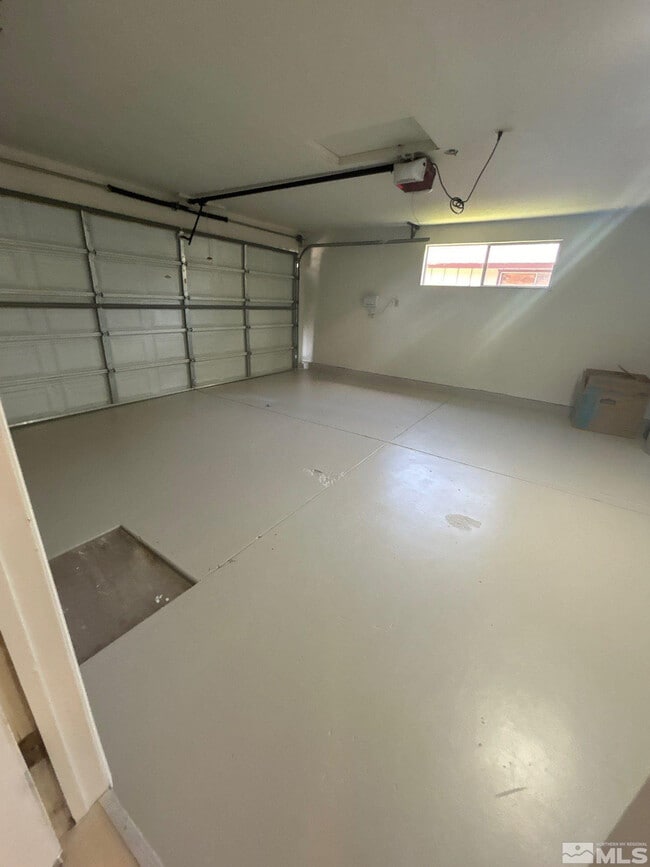 Building Photo - 3008 Imperial Way