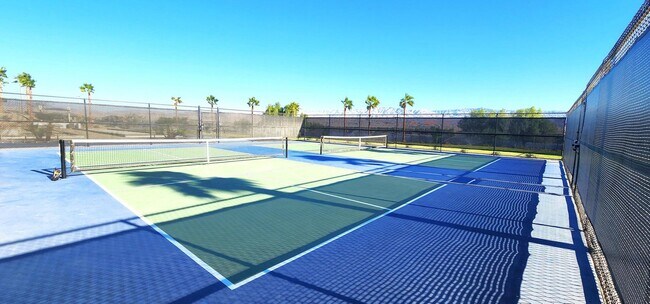 Building Photo - 35770 McCarthy St