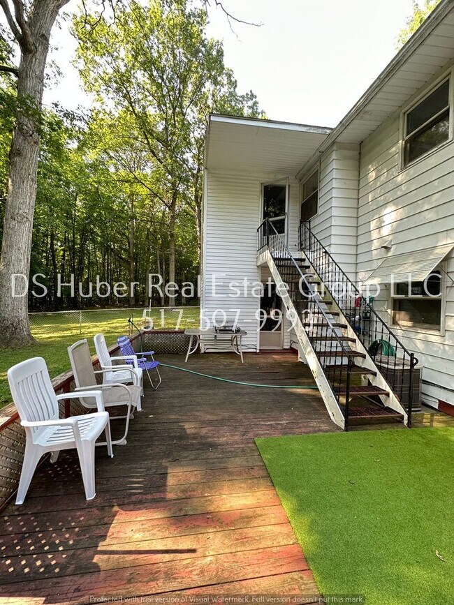 Building Photo - 12469 Kruger Ln