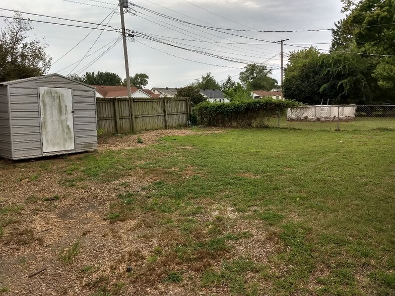 Building Photo - 4720 Berkley Ave