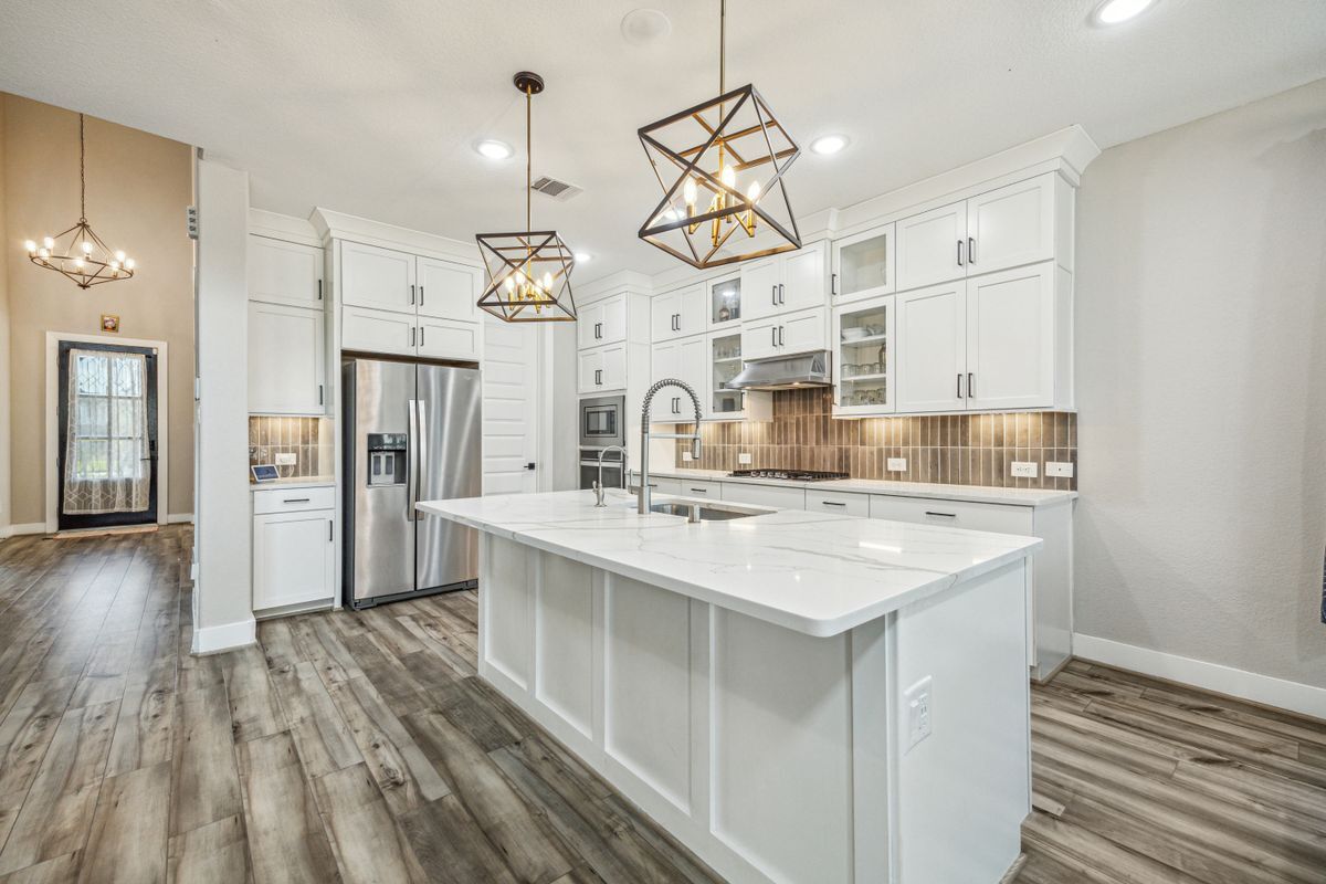 Building Photo - 17547 Harper's Way