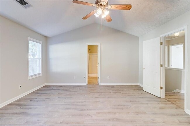 Building Photo - 2922 Greyhawk Ln