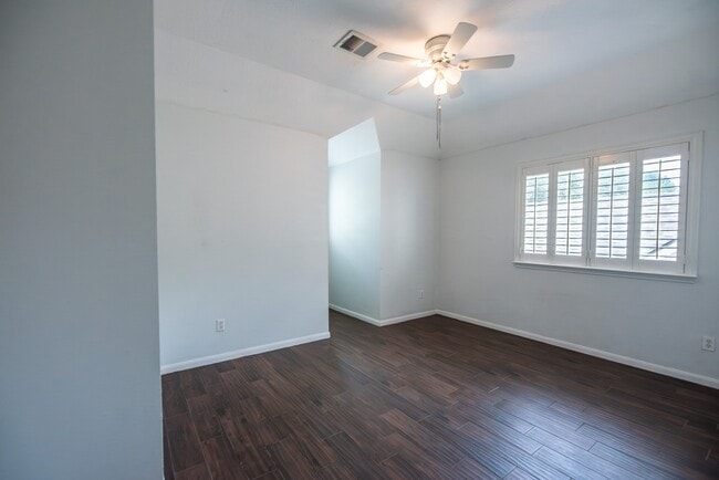 Building Photo - 3315 Twinmont Ln