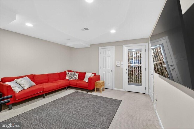 Building Photo - 5115 Cape Cod Ct