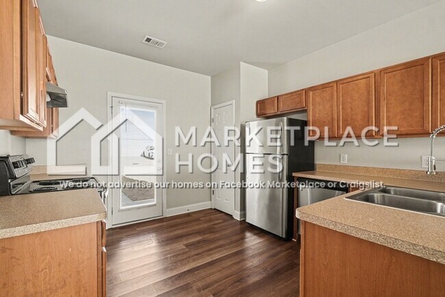 Building Photo - 5986 Westchase St