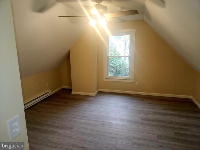 Building Photo - 538 Church Rd