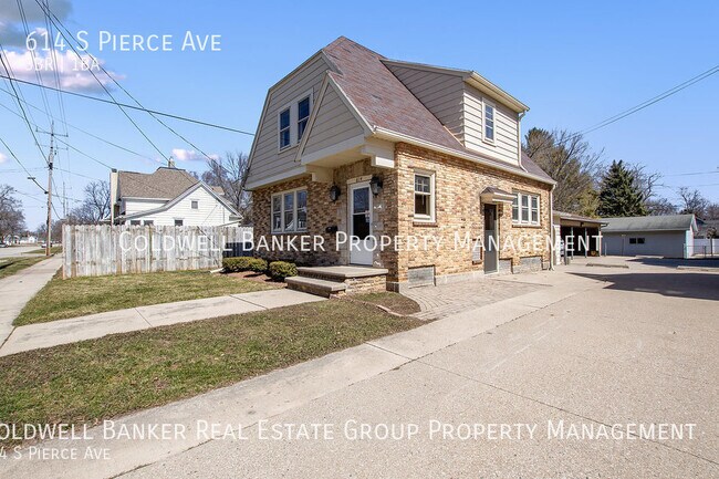 Building Photo - Beautiful Brick Single Family Home