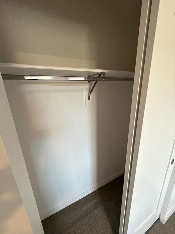 Building Photo - 5913 Blue River Dr SE