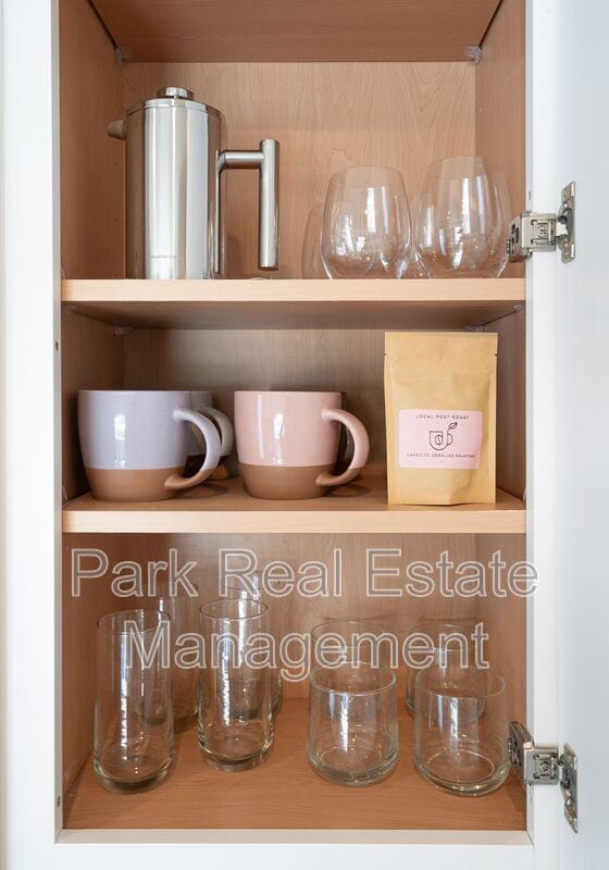 Building Photo - 901 E Edenton St