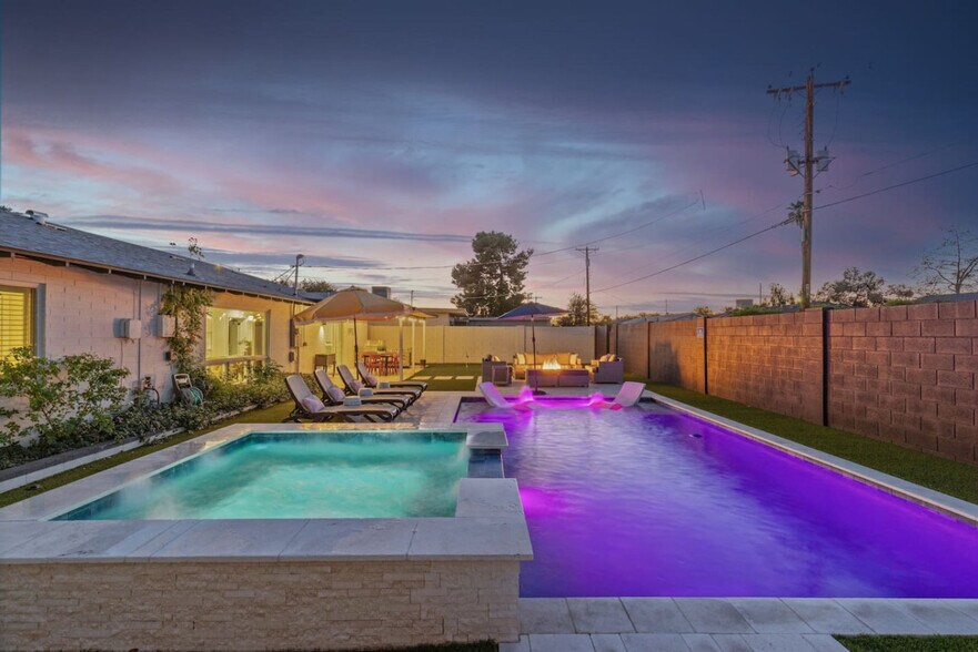 Building Photo - 6914 E Cypress St