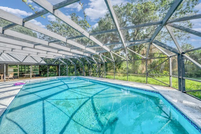 Building Photo - 4910 Ralls Rd