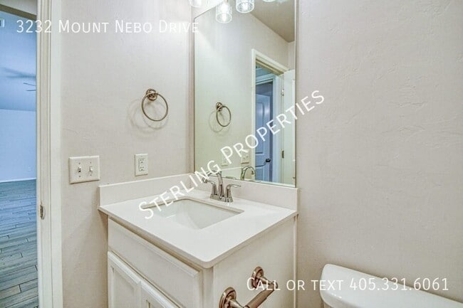 Building Photo - 3232 Mt Nebo Dr