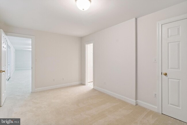Building Photo - 4427 Brookside Dr