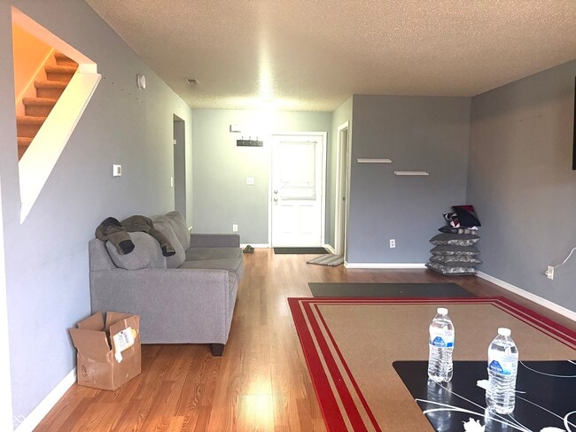 Building Photo - 8127 Maple Stream Blvd