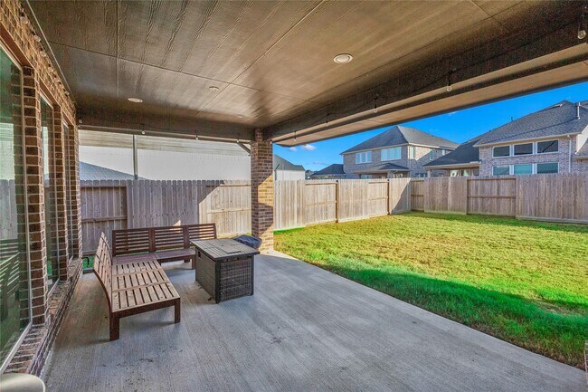 Building Photo - 28907 Ridge Valley Ct