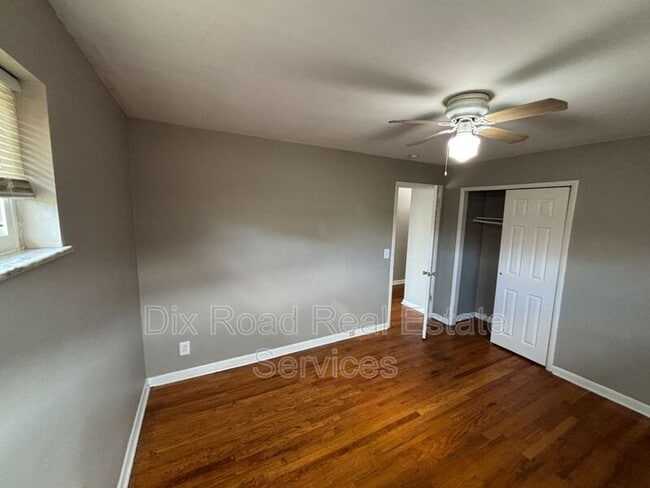 Building Photo - 1616 Pelham Pl