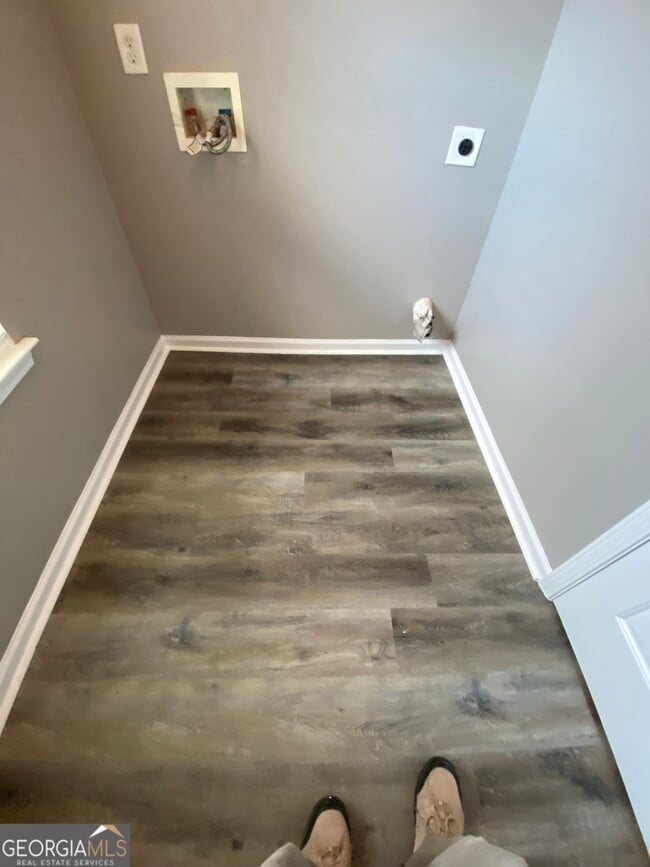 Building Photo - 2405 Wood Bend Ln