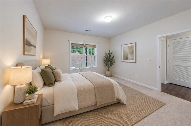 Building Photo - 3423 Lathenview Ct