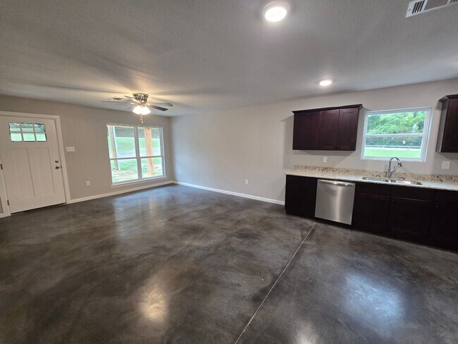 Building Photo - 1519-1519 N 2nd St