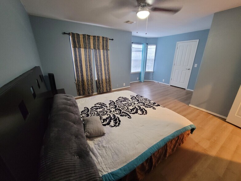 Building Photo - 23609 Youpon Lake Lane