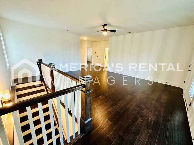 Building Photo - Home for Rent in Vestavia Hills!!! Available to View with a 48-hour notice!