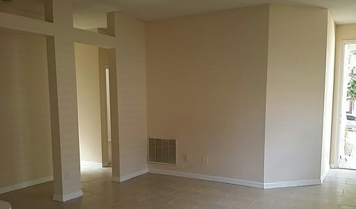 Building Photo - 1077 Singleton Cir