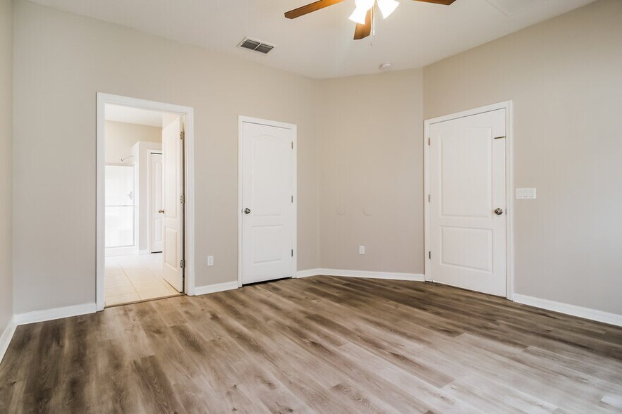 Building Photo - 4430 Spring Blossom Dr